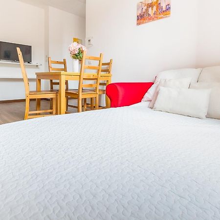 Апартаменты Alessia'S Flat- Affori 3 Милан Экстерьер фото